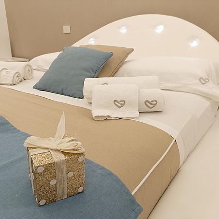Romantic Suite Monopoli Bagian luar foto