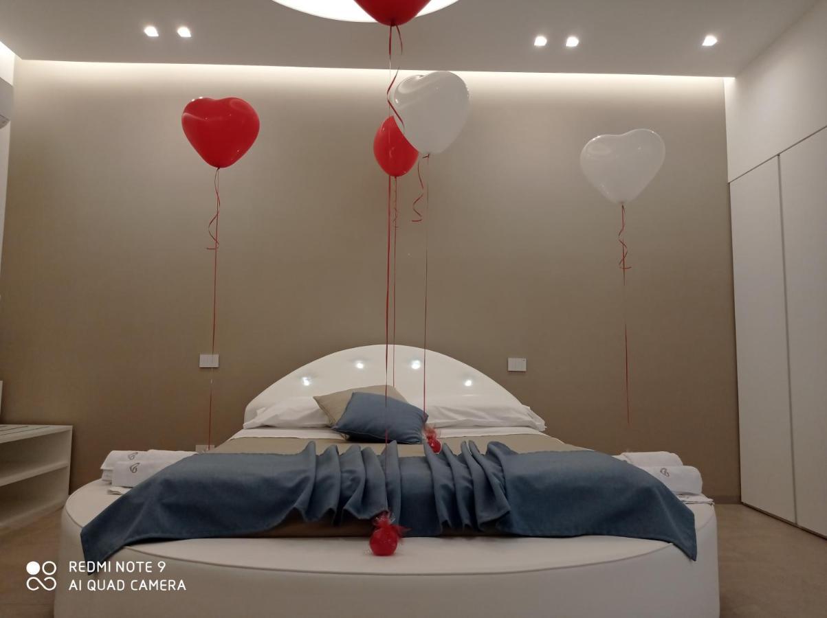 Romantic Suite Monopoli Bagian luar foto