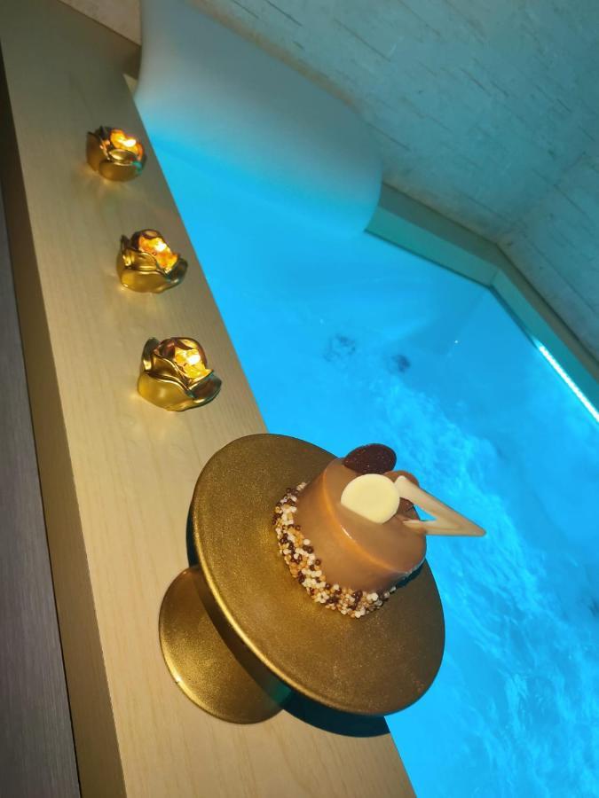 Romantic Suite Monopoli Bagian luar foto