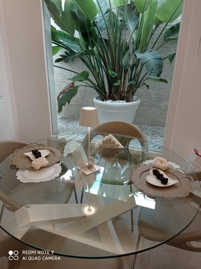 Romantic Suite Monopoli Bagian luar foto